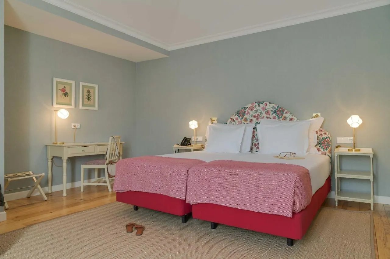 Charming Hotels - Quinta Perestrello Funchal  4*, Funchal (Madeira)
