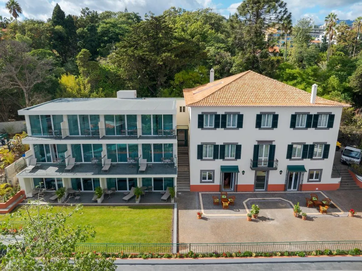 Charming Hotels - Quinta Perestrello Funchal   Funchal (Madeira)